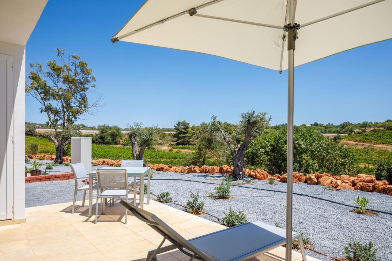 Quinta Dos Vales Wine Estate Guest House เอสโตเบอร์ ภายนอก รูปภาพ