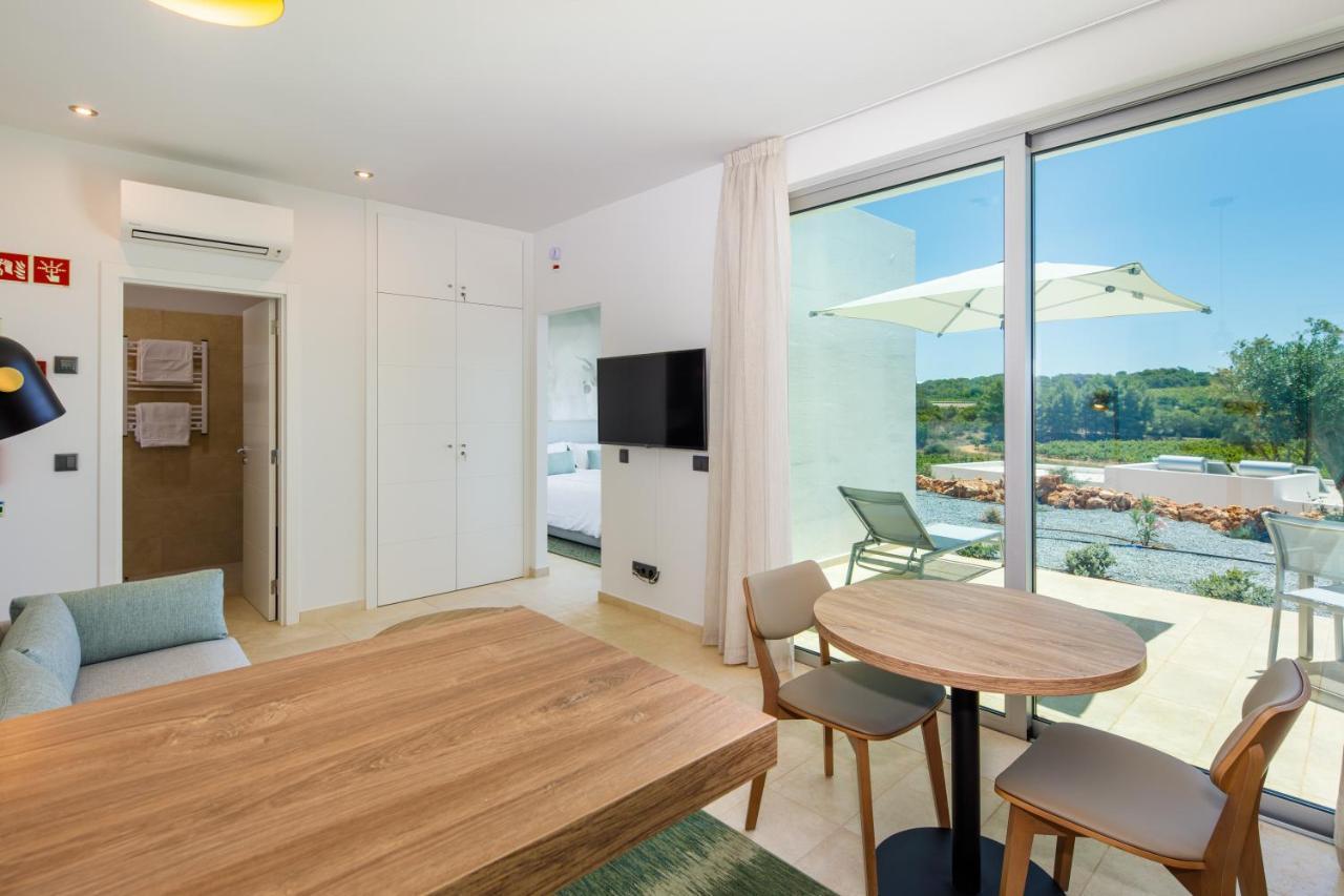 Quinta Dos Vales Wine Estate Guest House เอสโตเบอร์ ภายนอก รูปภาพ