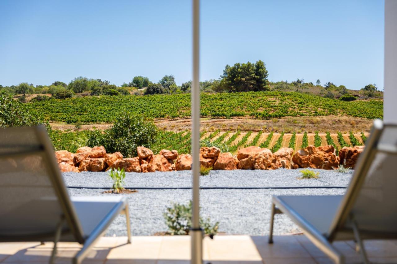 Quinta Dos Vales Wine Estate Guest House เอสโตเบอร์ ภายนอก รูปภาพ