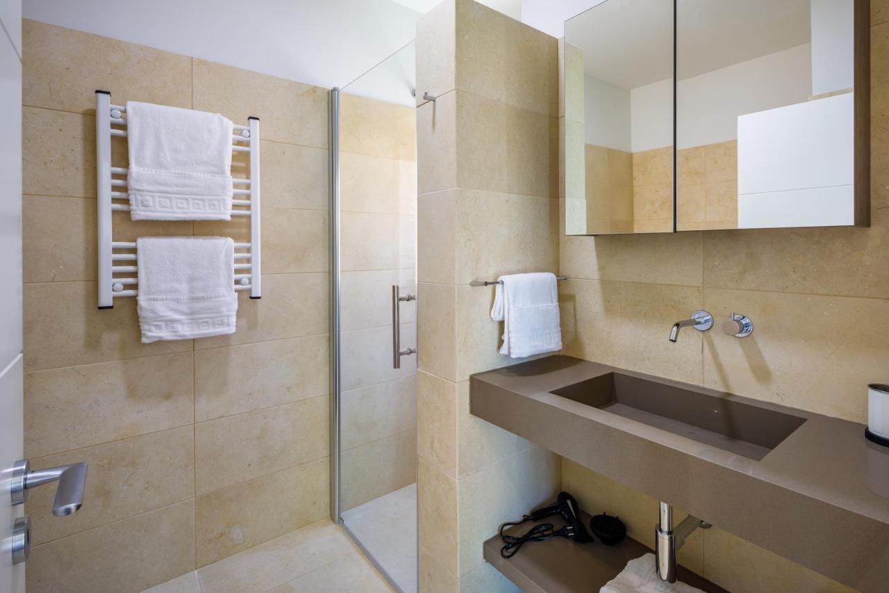 Quinta Dos Vales Wine Estate Guest House เอสโตเบอร์ ภายนอก รูปภาพ