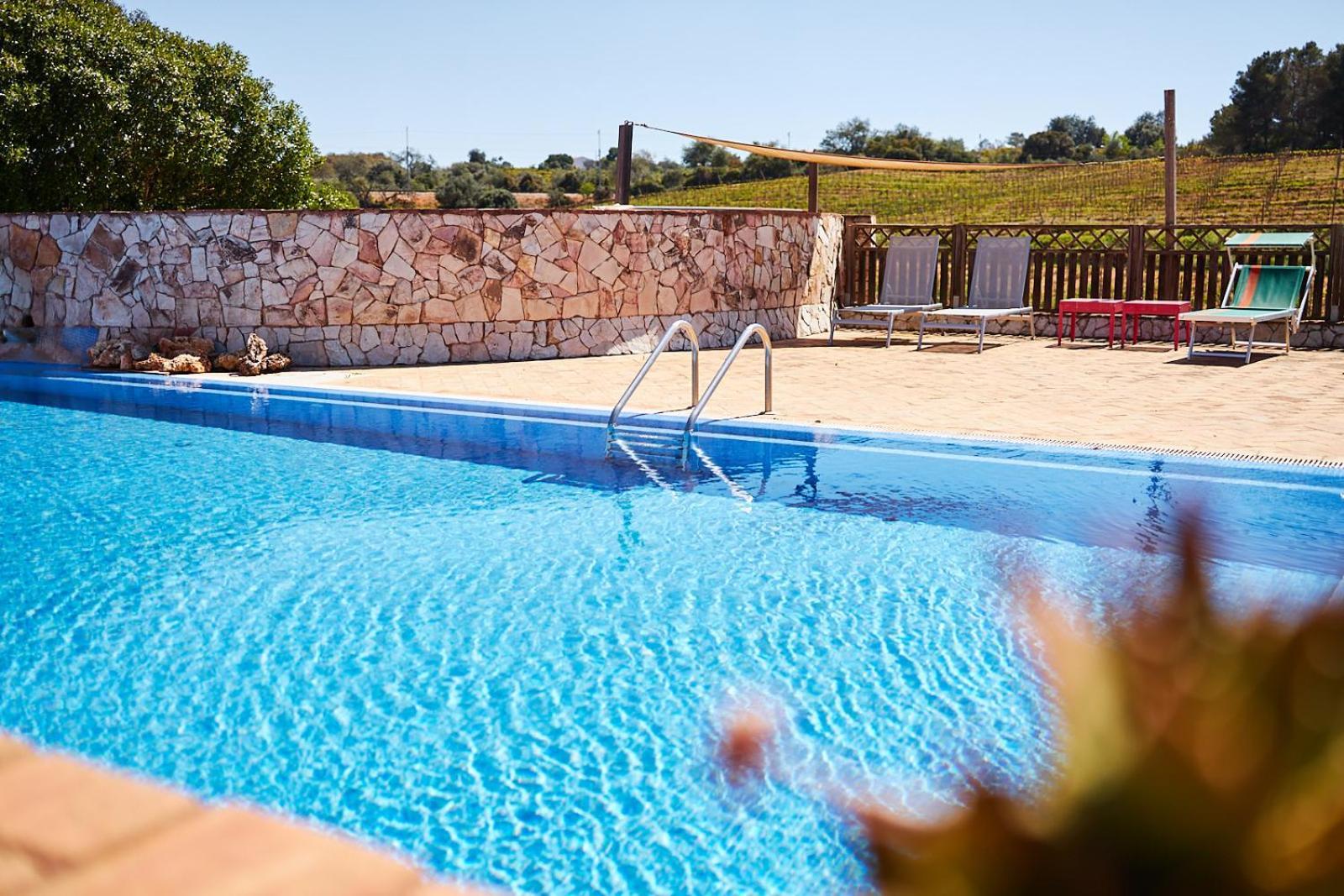 Quinta Dos Vales Wine Estate Guest House เอสโตเบอร์ ภายนอก รูปภาพ